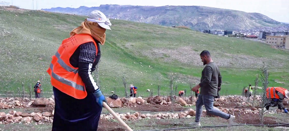 عمال في العراق يعبرون عن آمالهم وطموحاتهم في يوم العمال العالمي